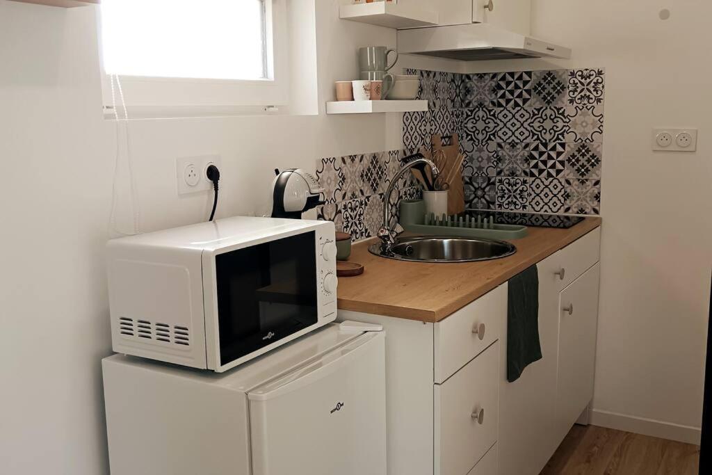 Chalet Cosy Avec Option Jacuzzi Saint-Genes-de-Fronsac エクステリア 写真