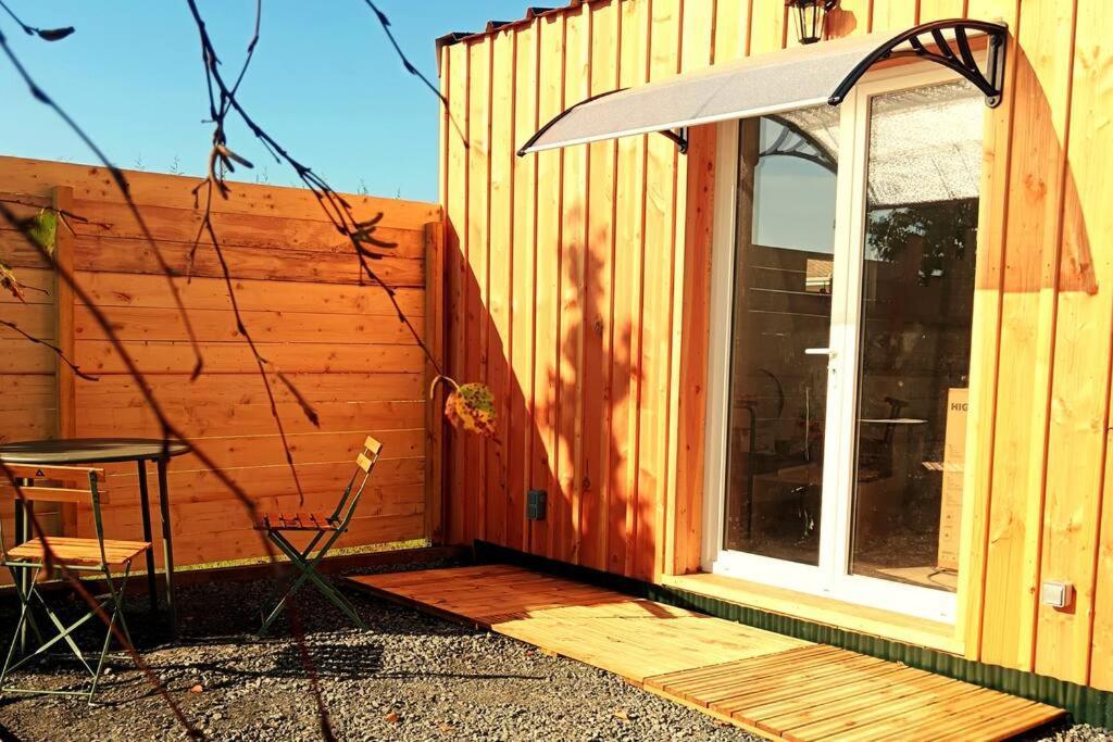 Chalet Cosy Avec Option Jacuzzi Saint-Genes-de-Fronsac エクステリア 写真